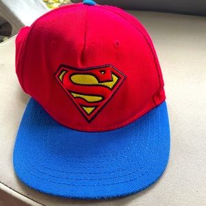 Superman hat with adjustable size band 
Used